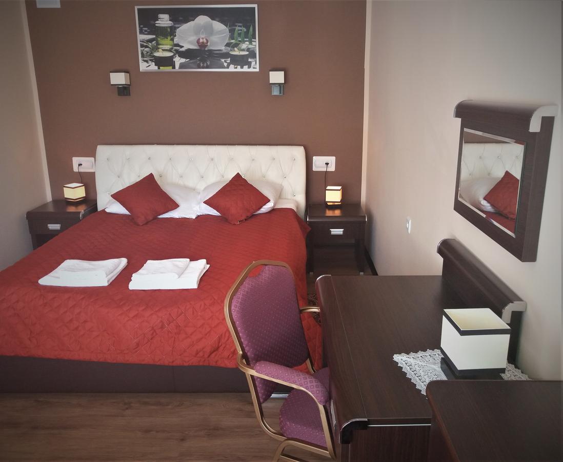 Hotel Skarpa Sejny Ngoại thất bức ảnh